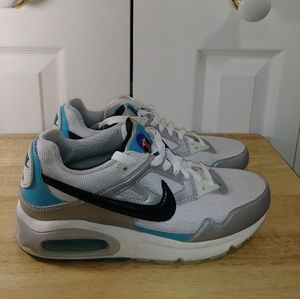 Nike Air Athletic West Women's skyline 100